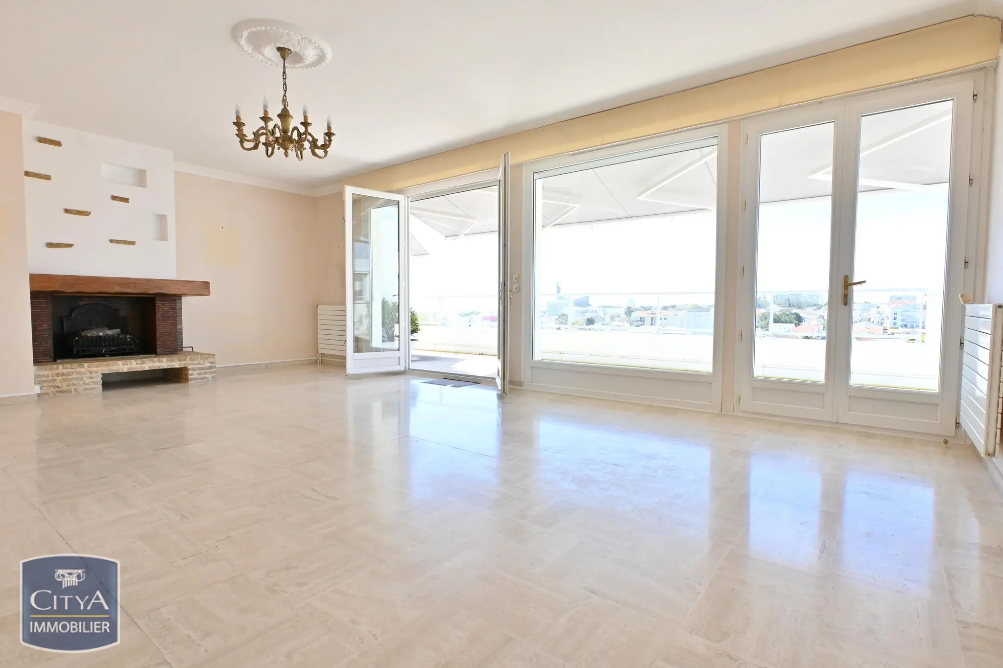 Photo 8 Appartement 4 pièces 113.88m²
