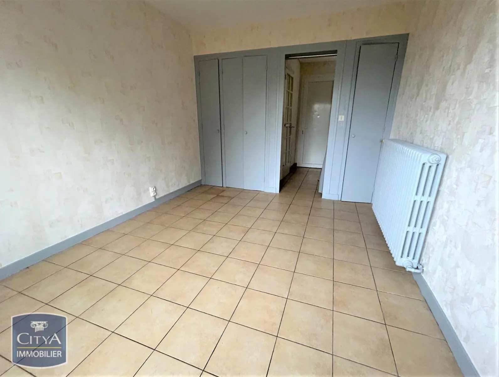 Photo 2 Appartement 1 pièce 19.42m²