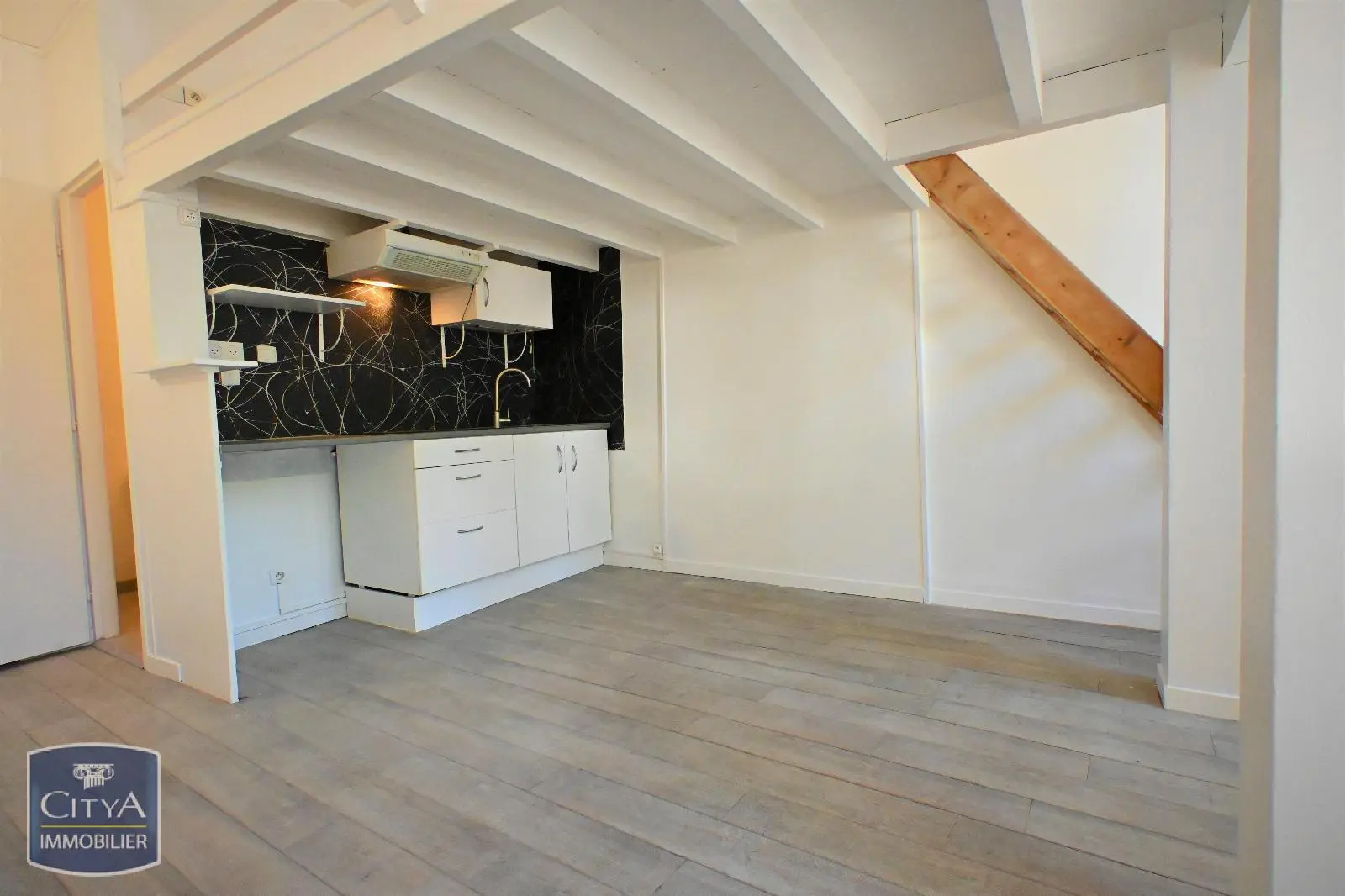 Photo 3 Immeuble 120m²
