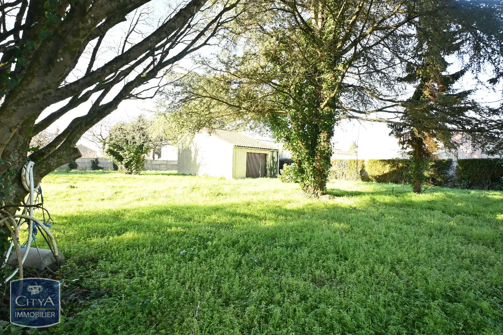 Photo 4 Terrain 1701m²