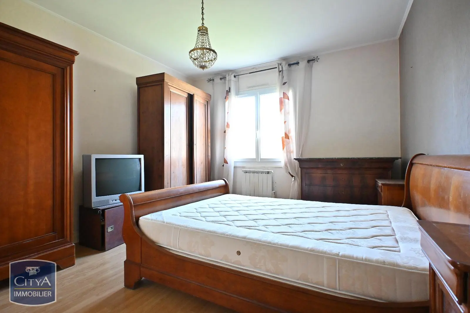 Photo 8 Maison 4 pièces 197m²