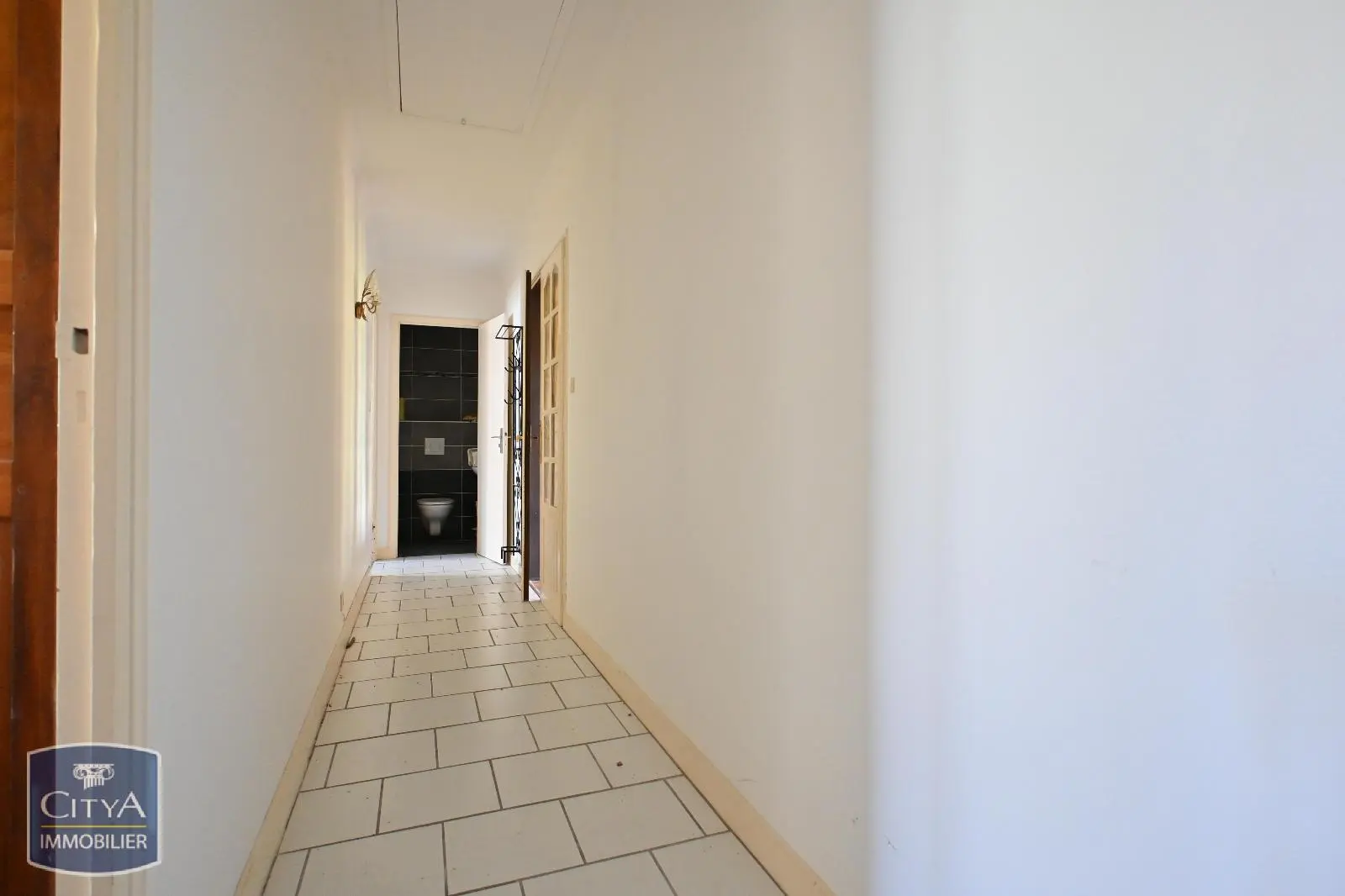 Photo 11 Maison 4 pièces 197m²