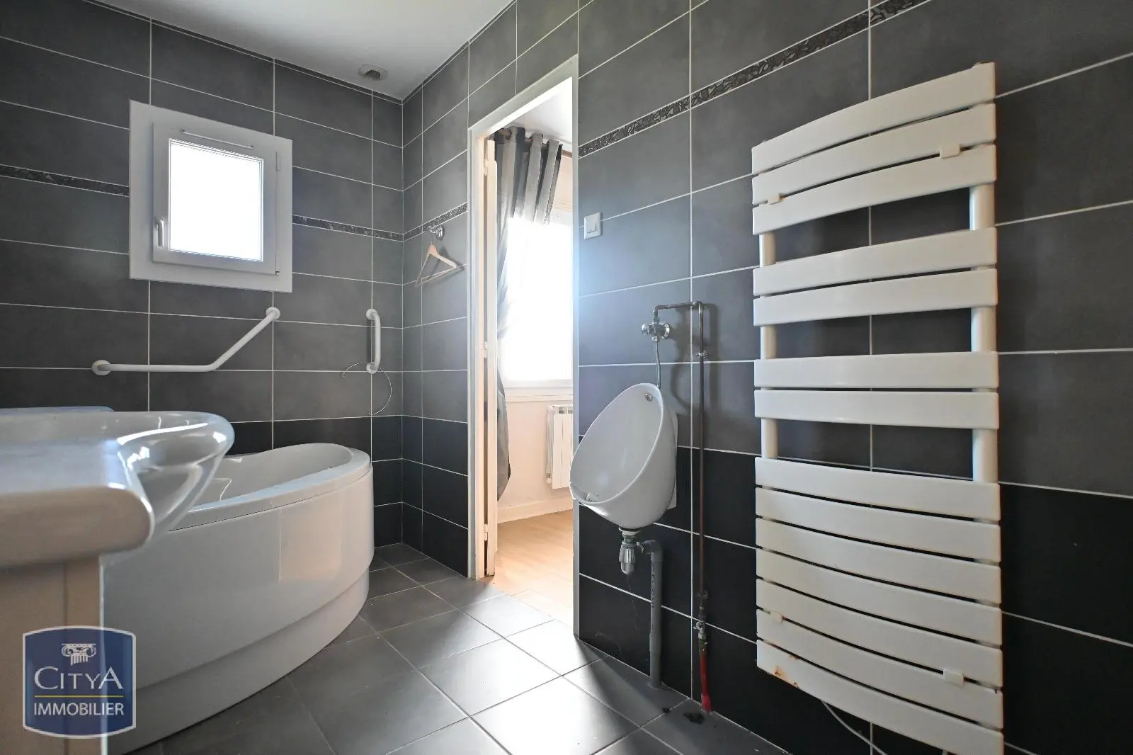 Photo 14 Maison 4 pièces 197m²