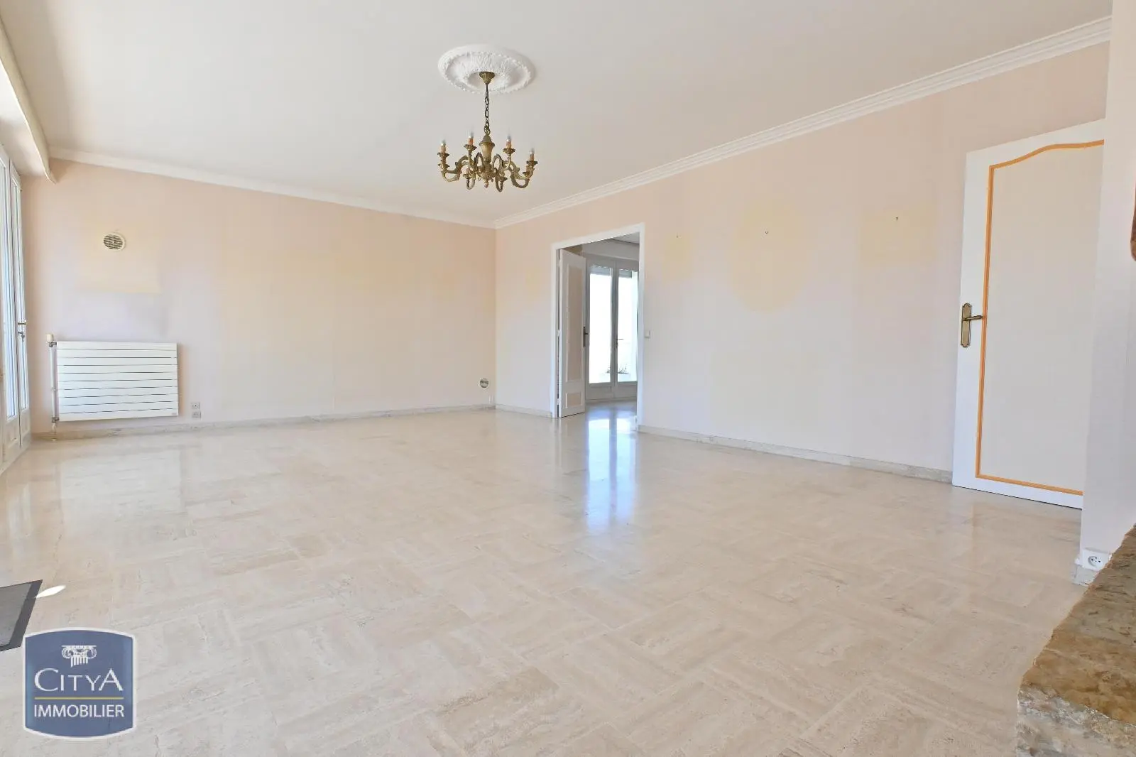 Photo 13 Appartement 4 pièces 113.88m²