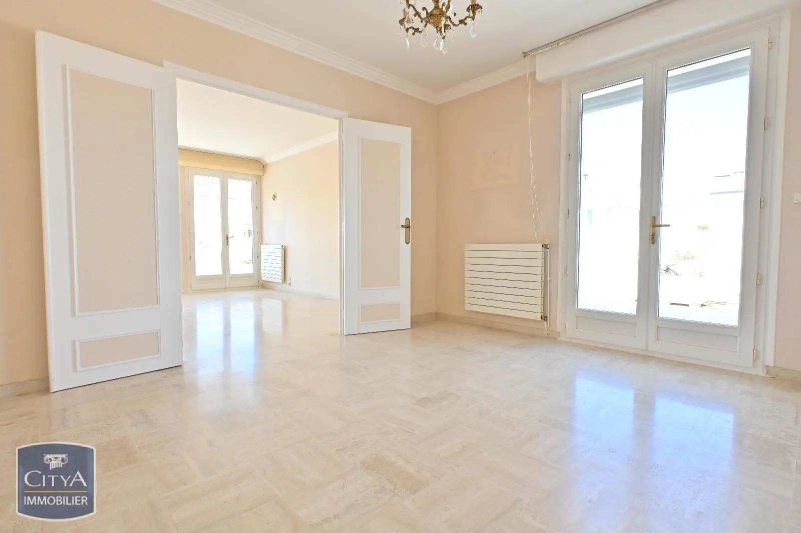 Photo 11 Appartement 4 pièces 113.88m²