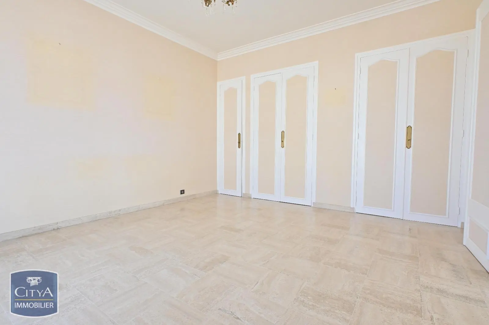 Photo 12 Appartement 4 pièces 113.88m²