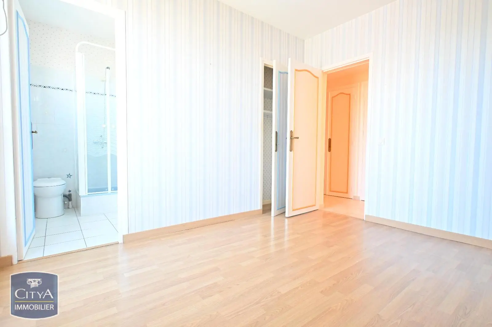 Photo 22 Appartement 4 pièces 113.88m²