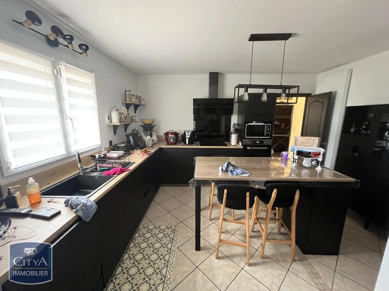 Photo 1 Maison 4 pièces 99m²
