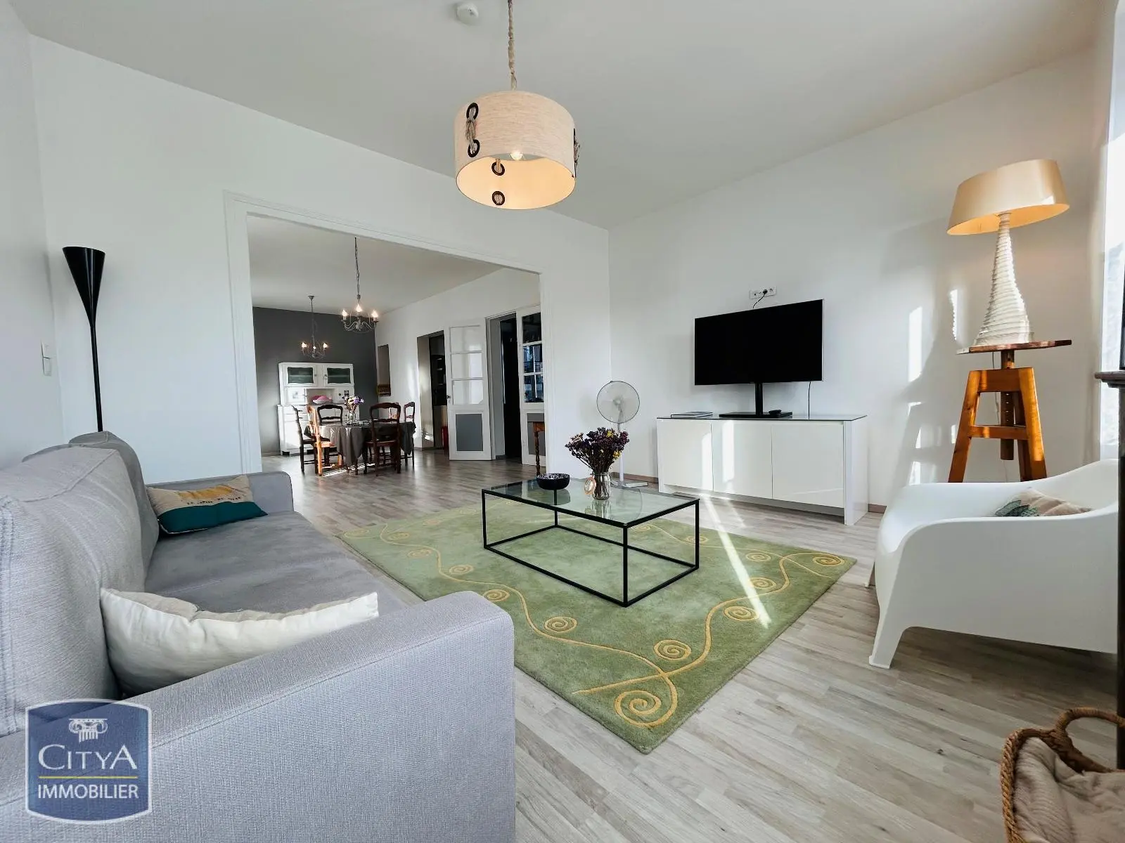 Photo 1 Maison 4 pièces 139m²