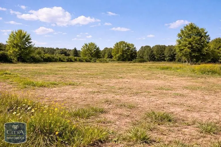 Photo 2 Terrain 439m²