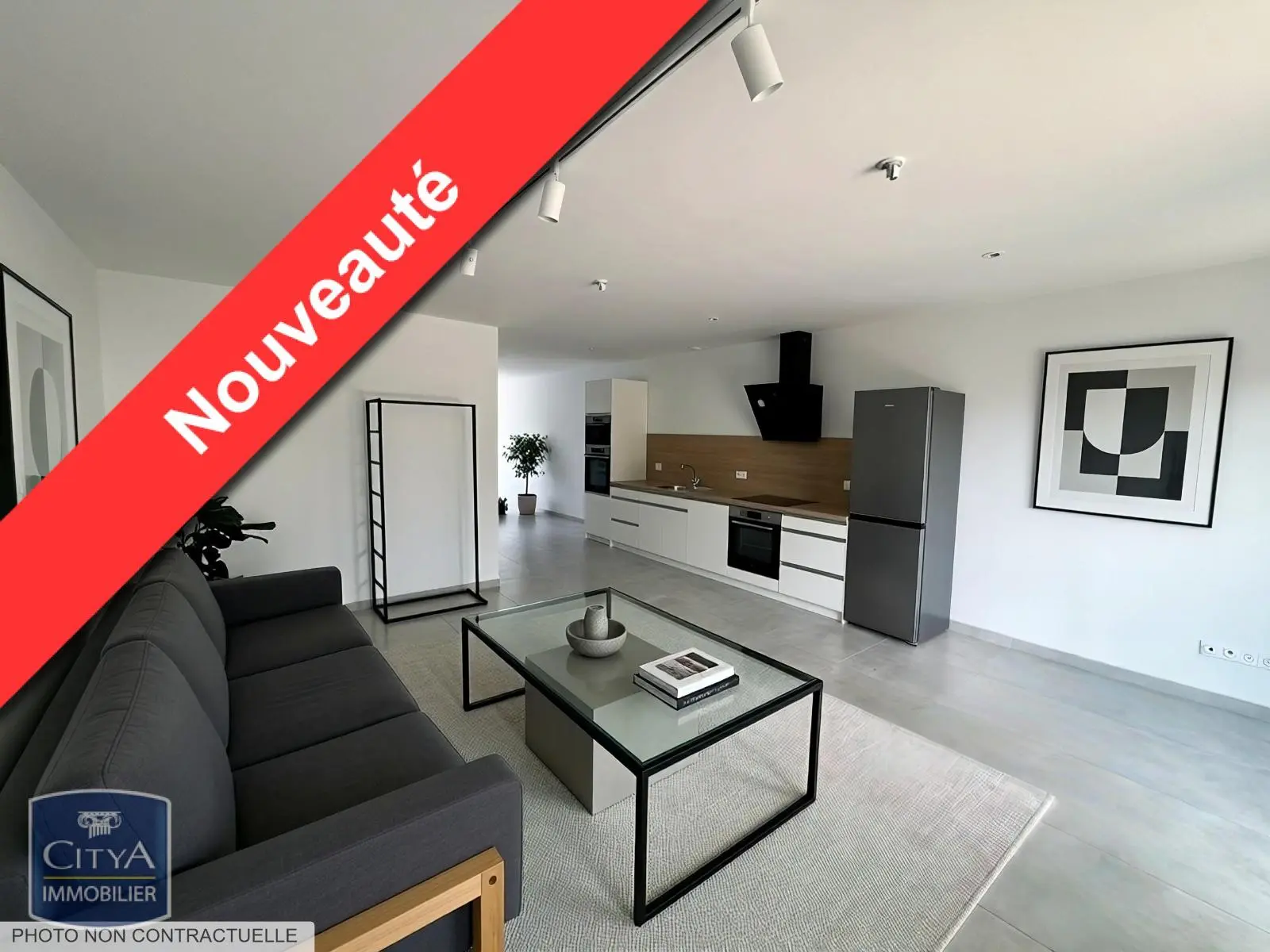 Photo 1 Maison 2 pièces 61.85m²