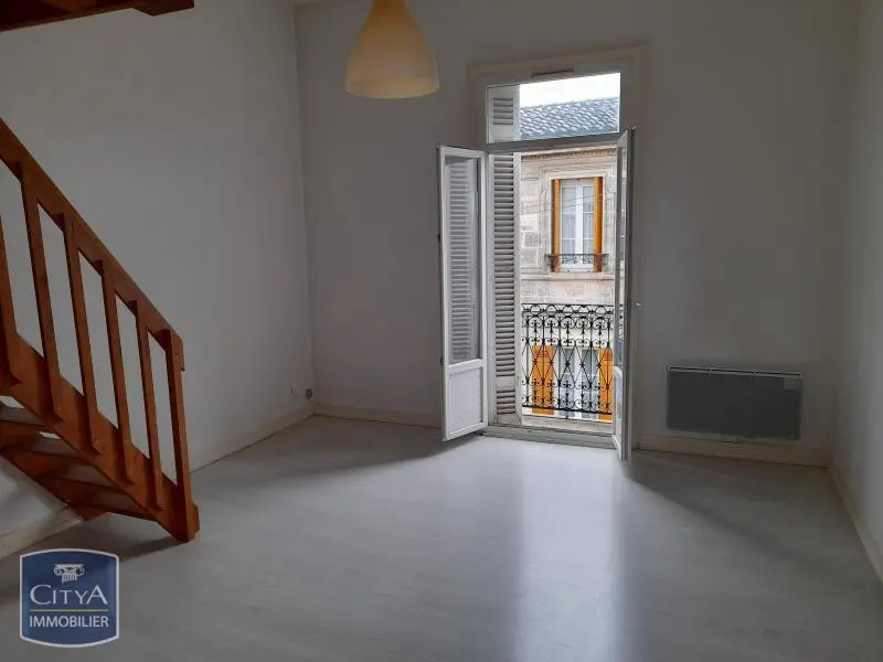 Photo 3 Appartement 1 pièce 26.22m²