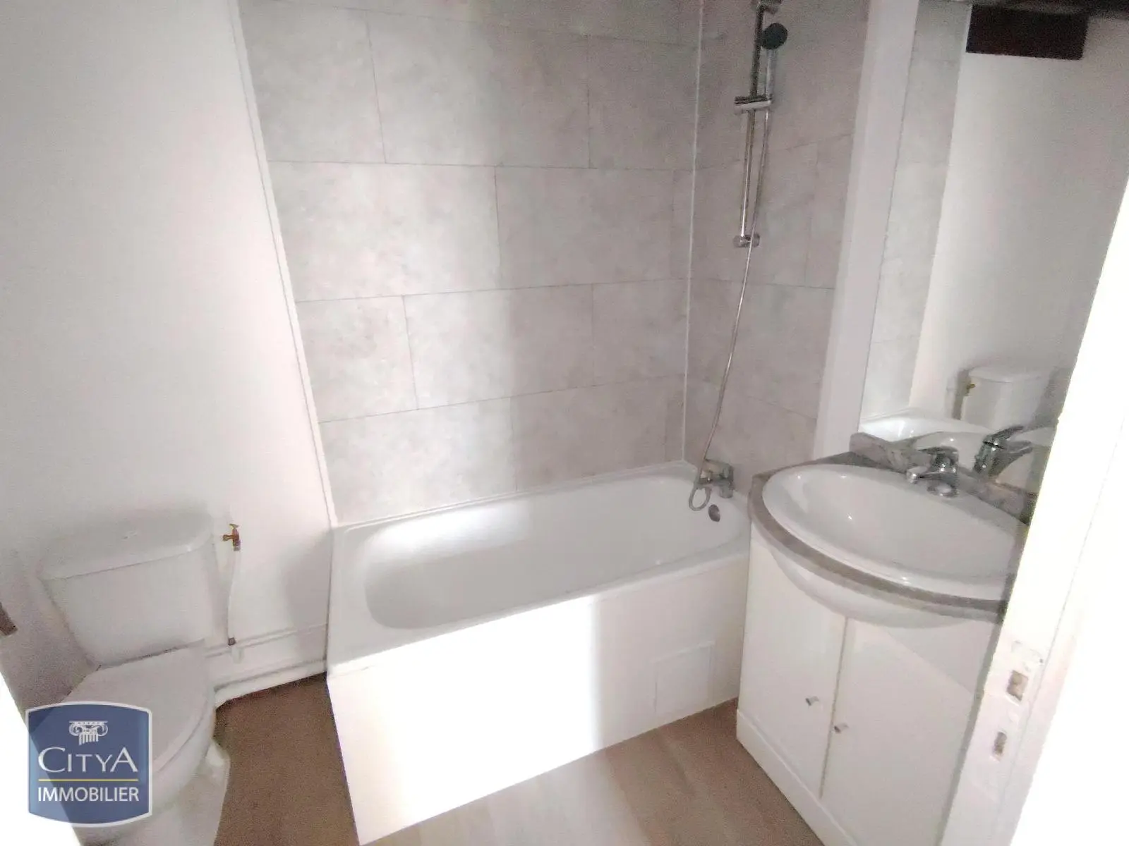 Photo 4 Appartement 1 pièce 27.33m²