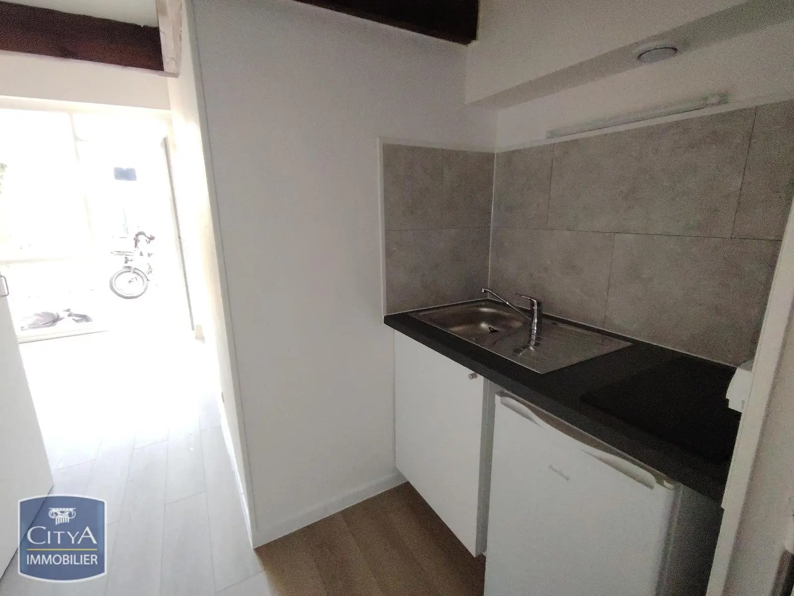 Photo 6 Appartement 1 pièce 27.33m²