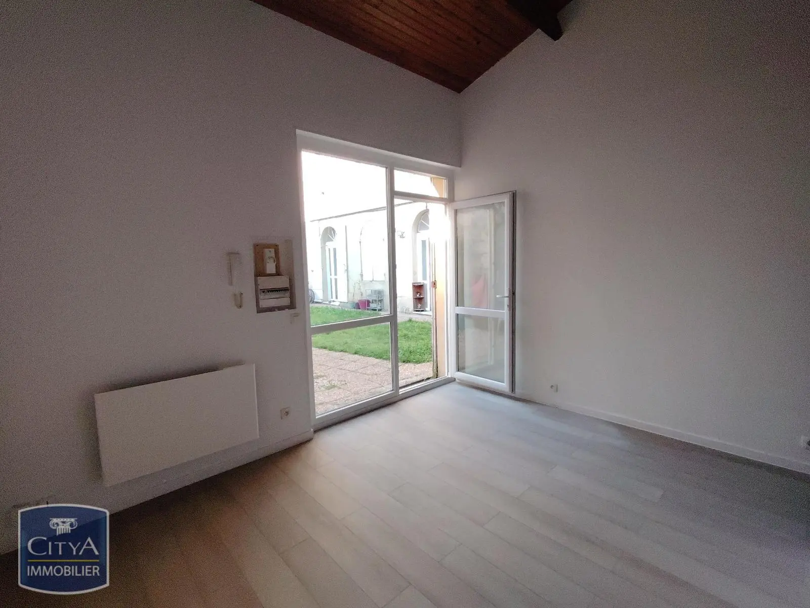 Photo 8 Appartement 1 pièce 27.33m²