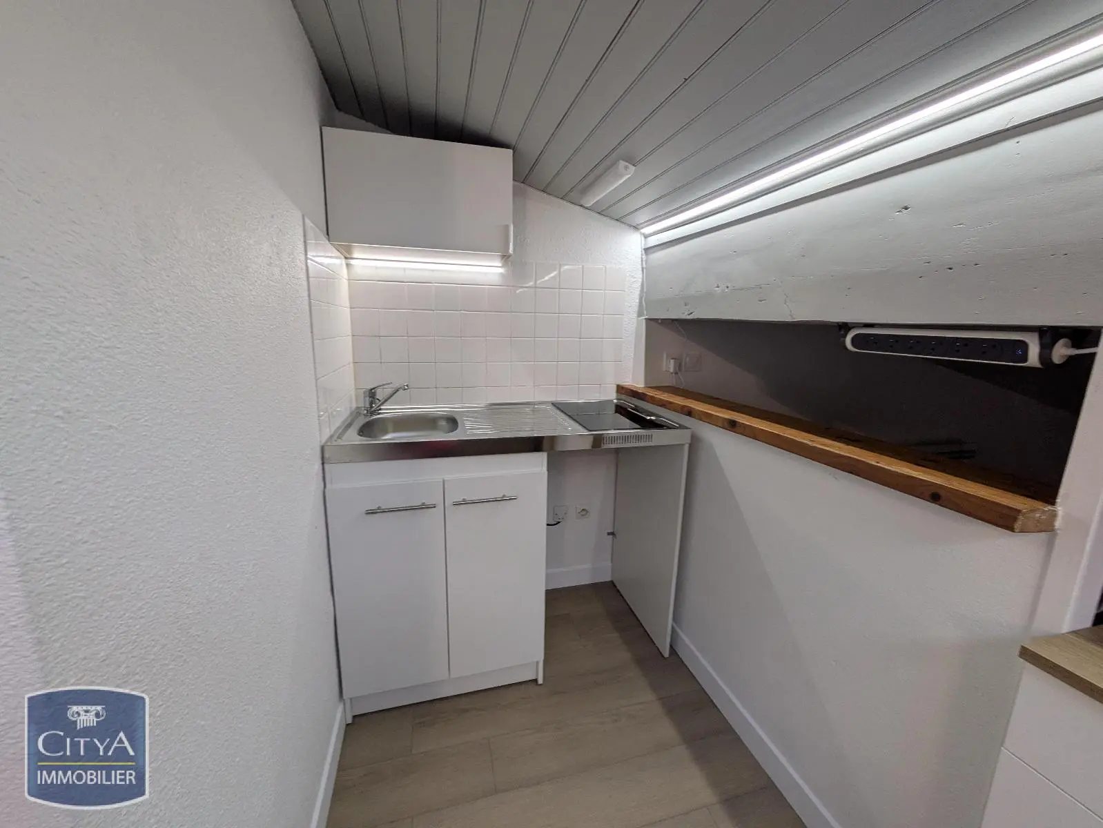 Photo 2 Appartement 1 pièce 26.1m²