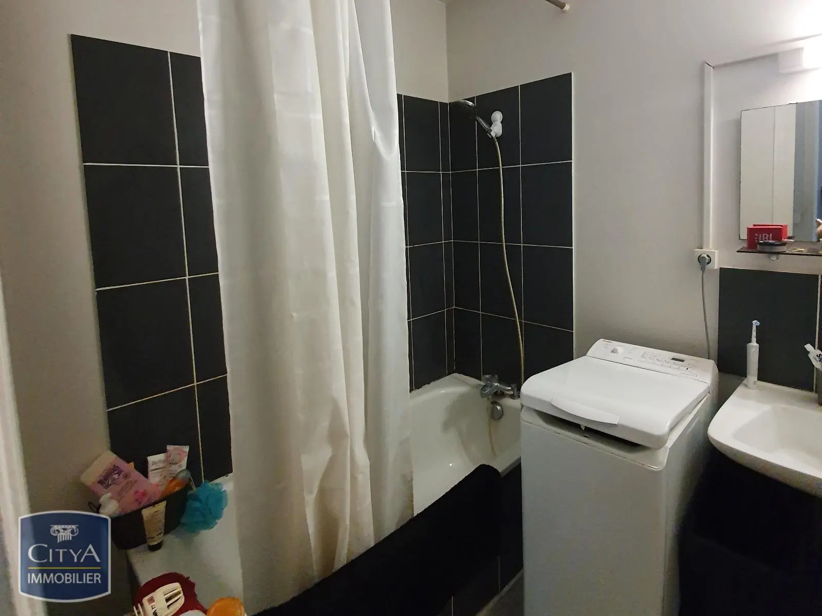 Photo 3 Appartement 1 pièce 29.52m²