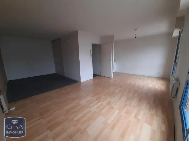 Photo 2 Appartement 1 pièce 38.02m²