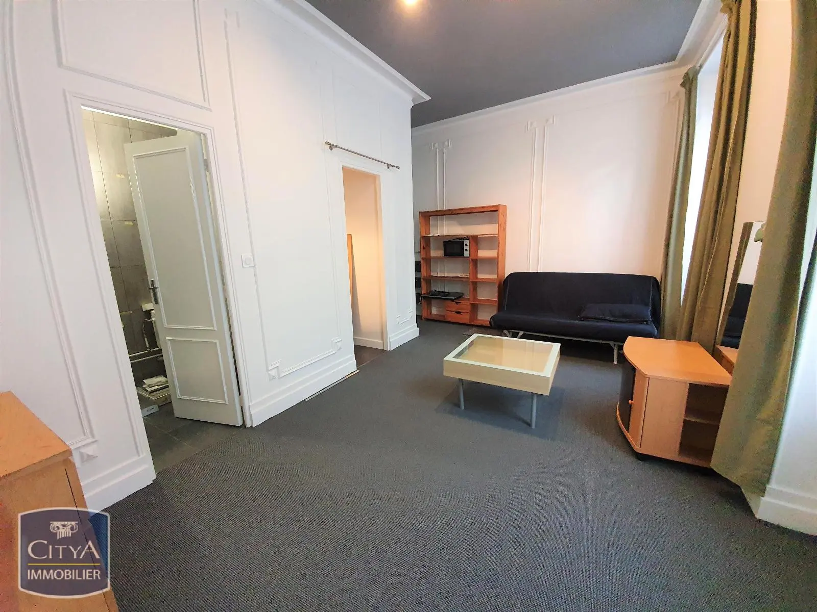 Photo 2 Appartement 1 pièce 23.6m²