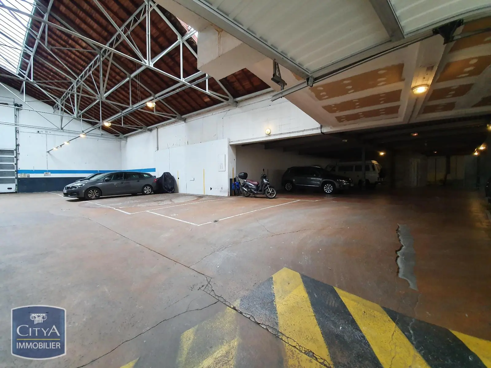 Photo 2 Parking 10m²