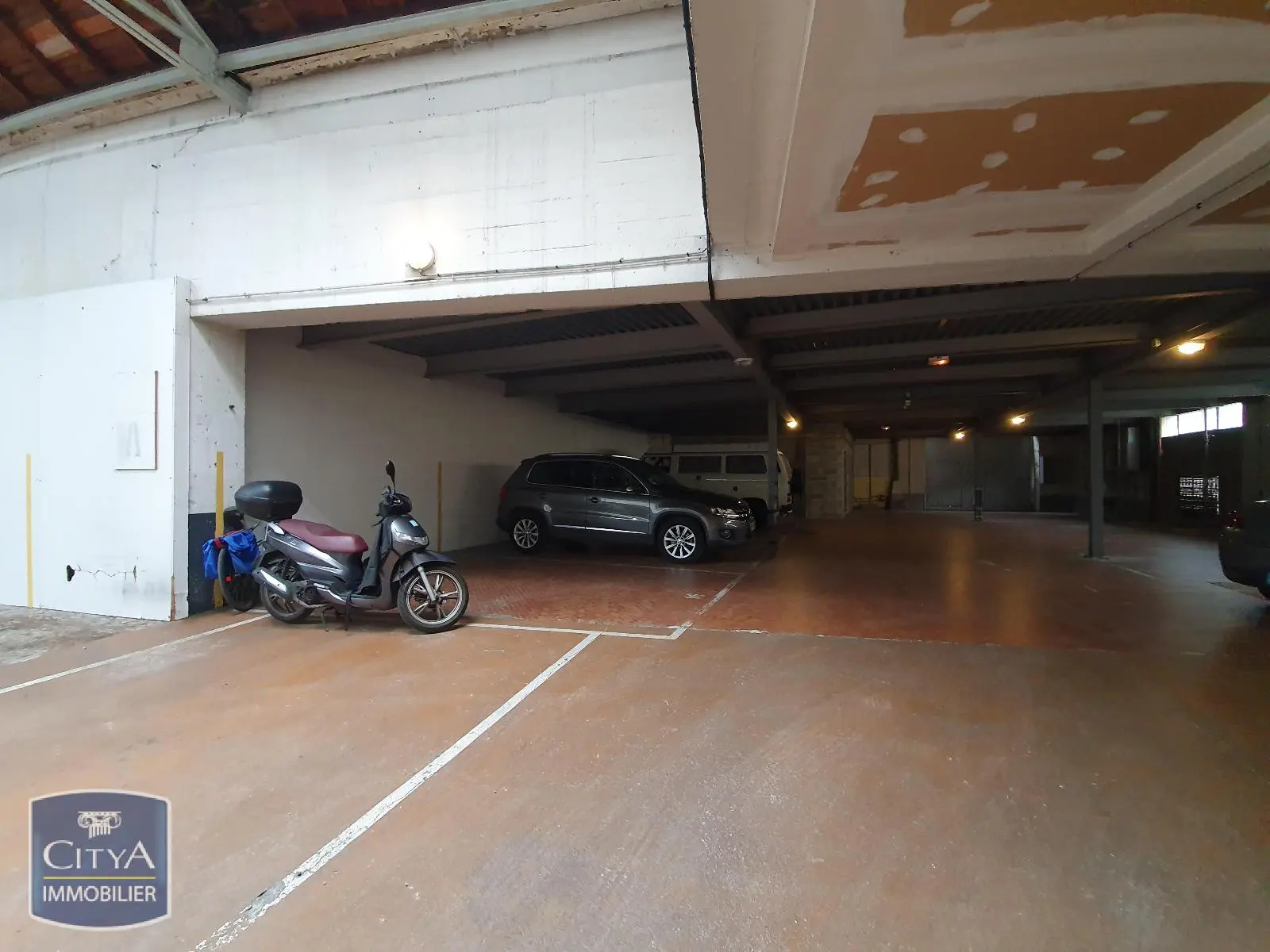 Photo 3 Parking 10m²