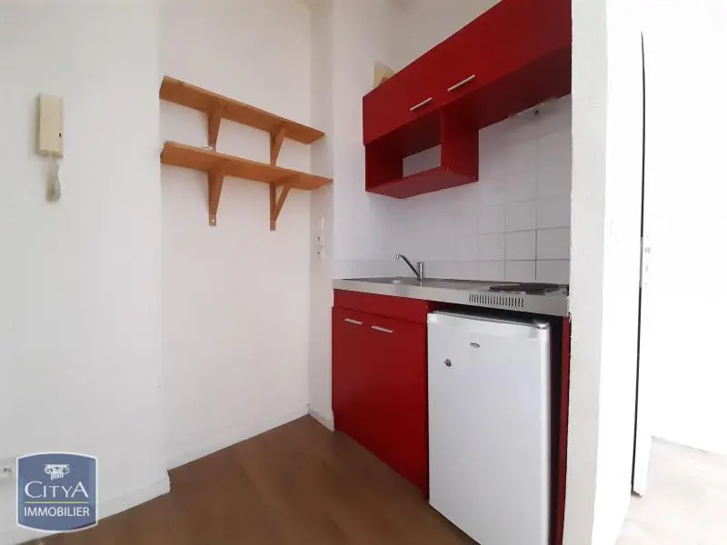 Photo 2 Appartement 1 pièce 20.17m²