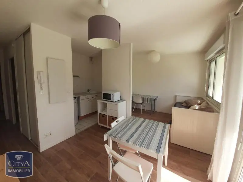 Photo 3 Appartement 1 pièce 23.59m²