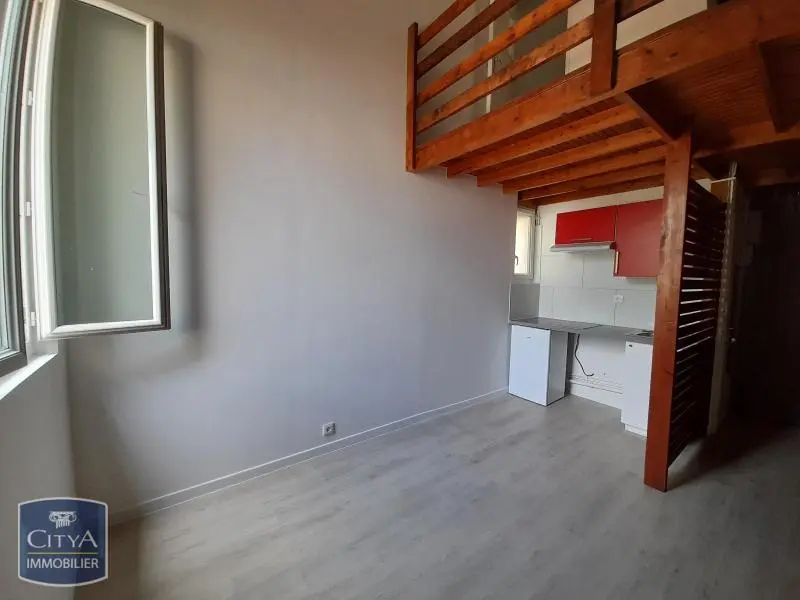 Photo 3 Appartement 1 pièce 35.83m²