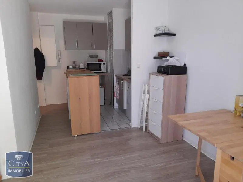 Photo 1 Appartement 1 pièce 22.41m²