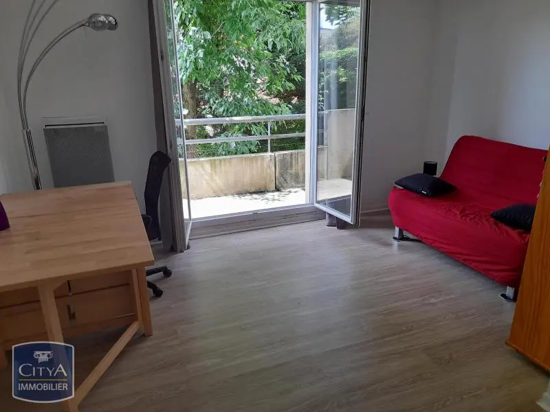 Photo 2 Appartement 1 pièce 22.41m²