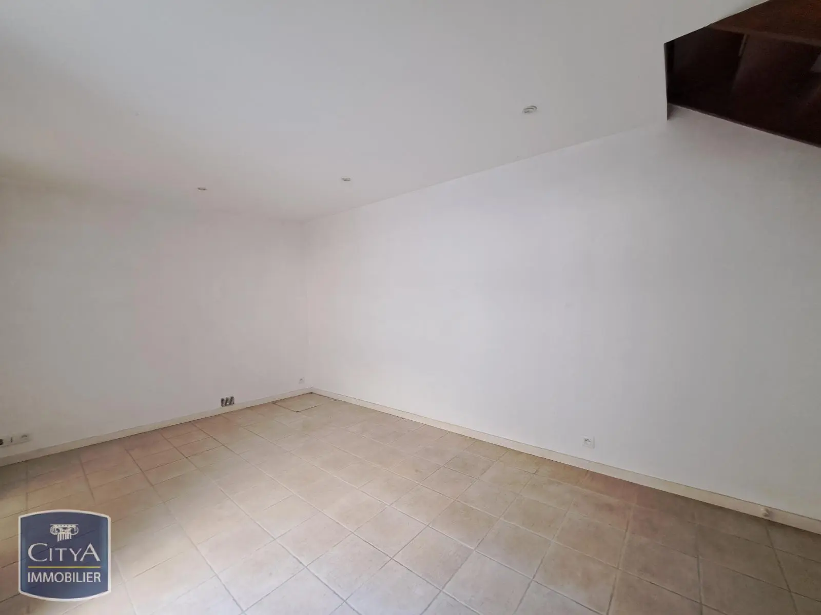 Photo 11 Local Commercial 52.75m²