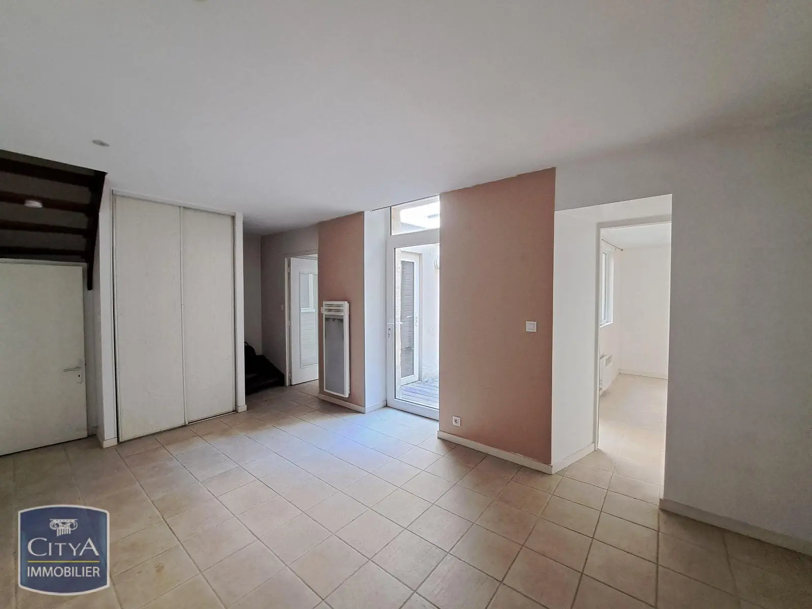 Photo 1 Local Commercial 52.75m²