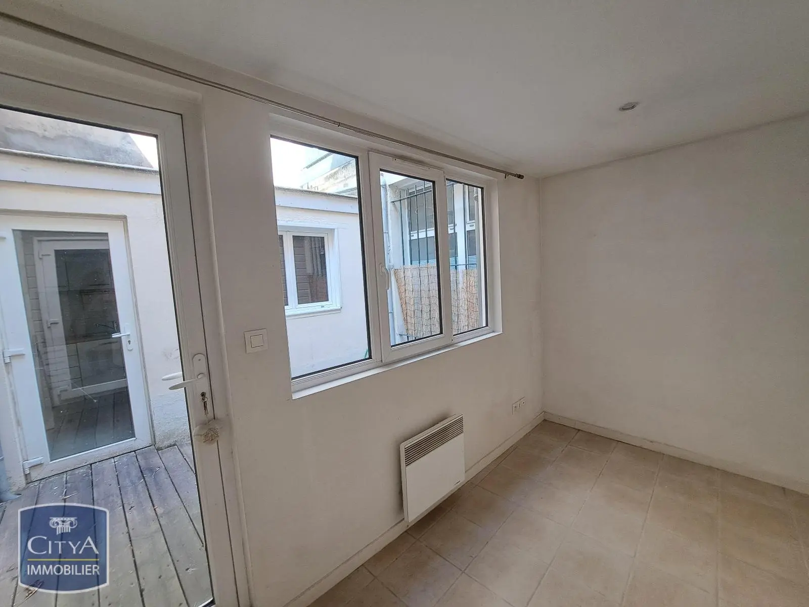 Photo 7 Local Commercial 52.75m²