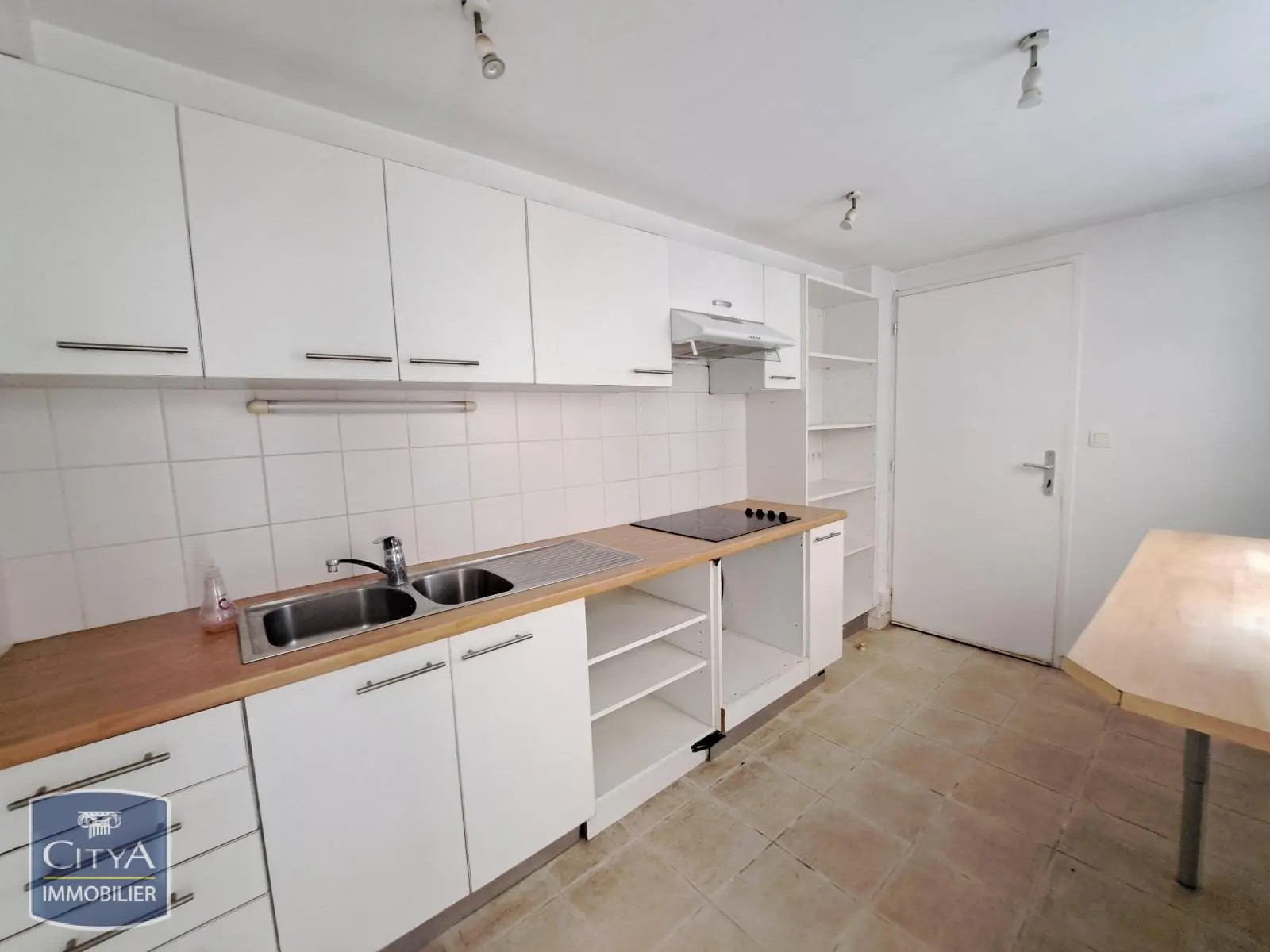 Photo 4 Local Commercial 52.75m²