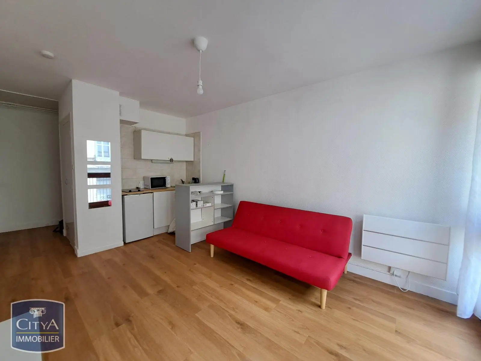 Photo 1 Appartement 1 pièce 19.59m²