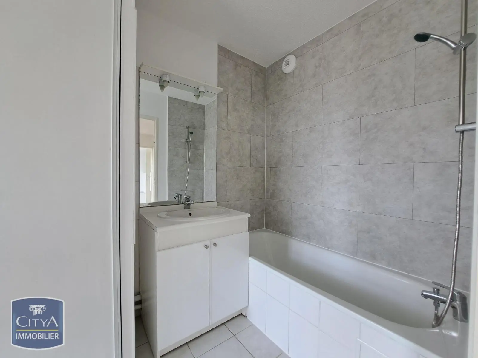 Photo 11 Appartement 2 pièces 47.64m²