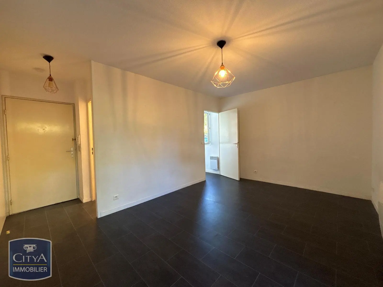 Photo 2 Appartement 1 pièce 26.2m²
