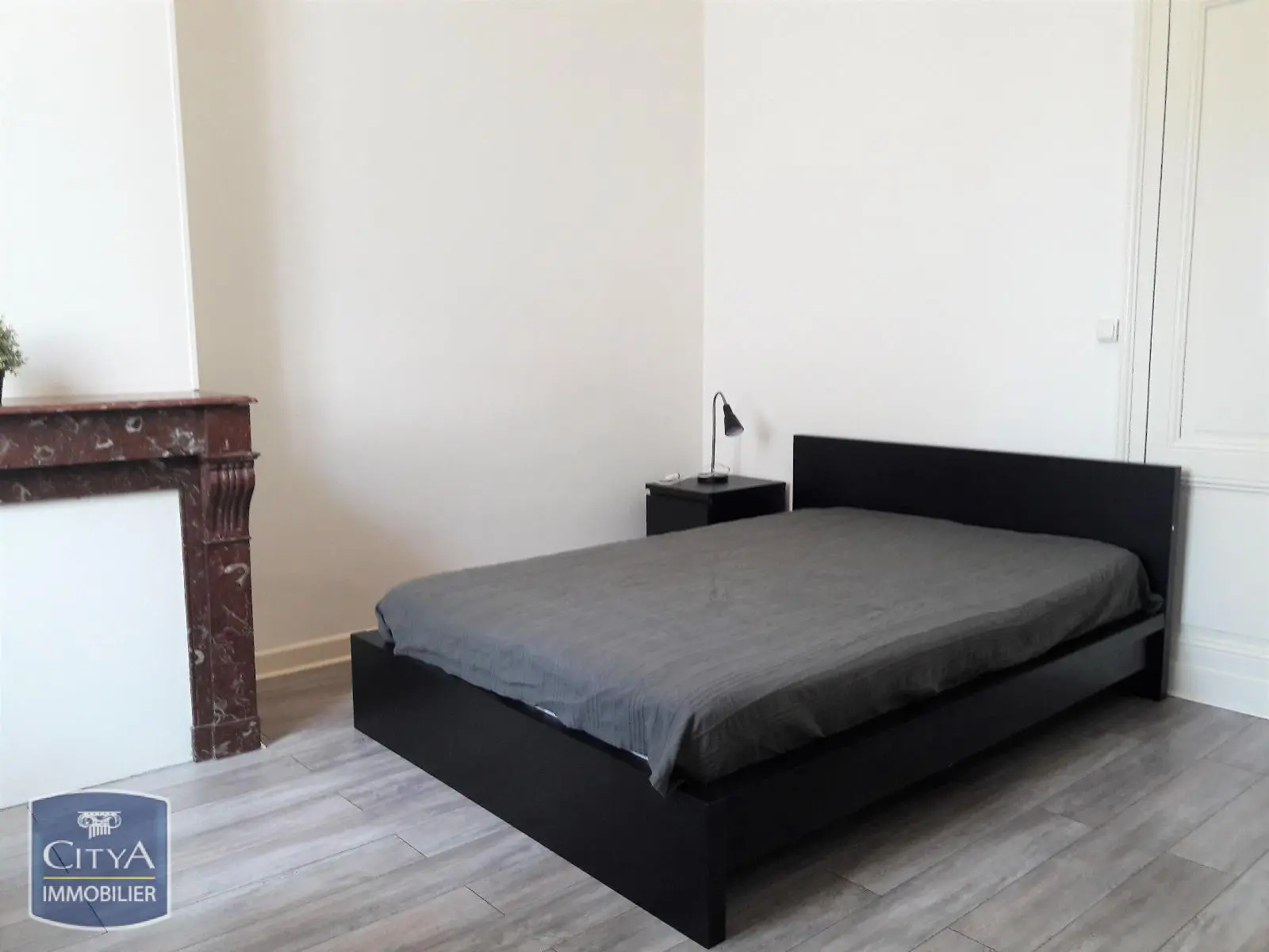 Photo 1 Appartement 1 pièce 17.17m²