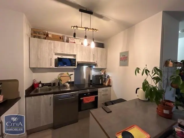 Photo 2 Appartement 4 pièces 77.82m²