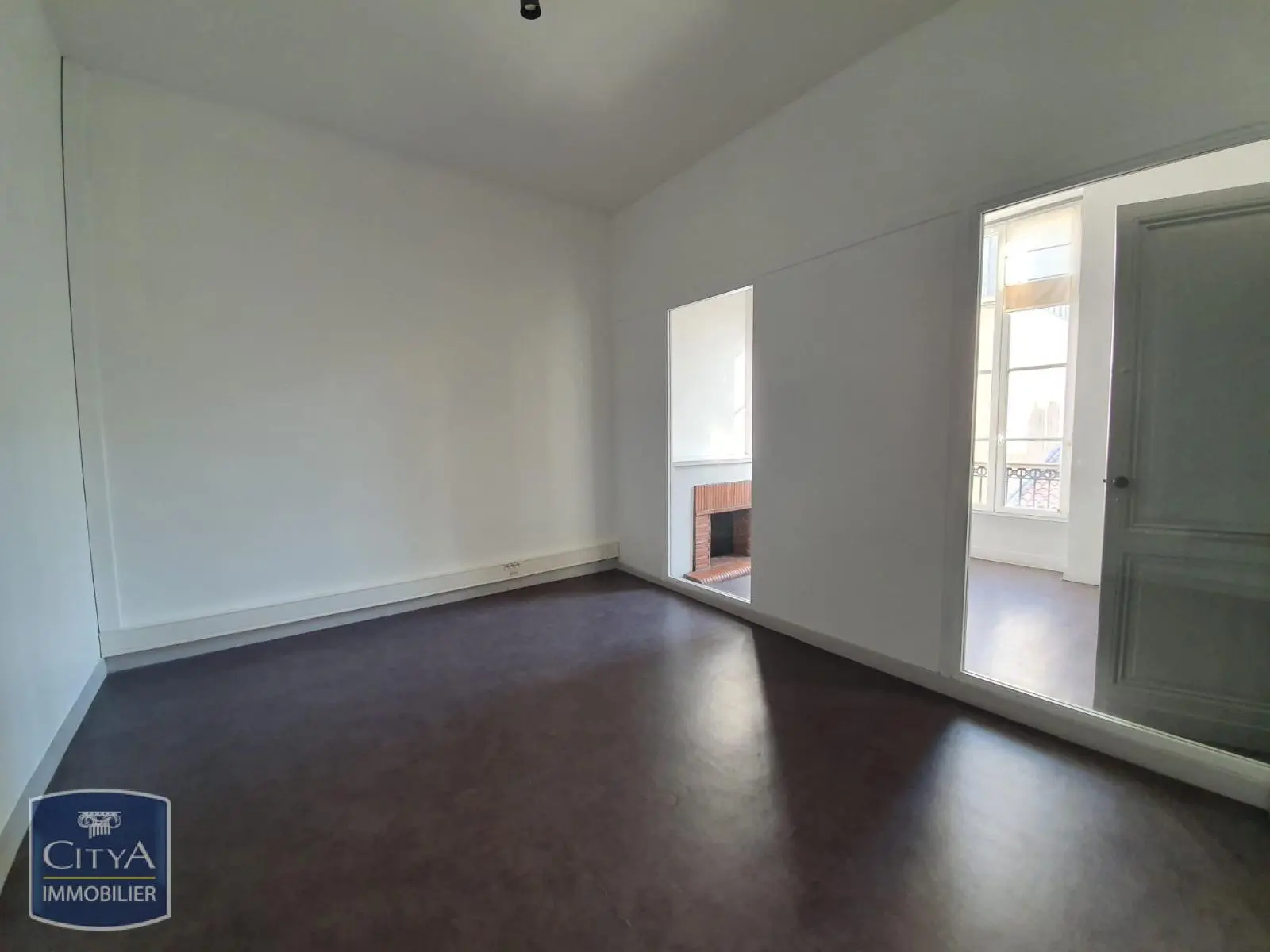 Photo 4 Local Professionnel 142m²