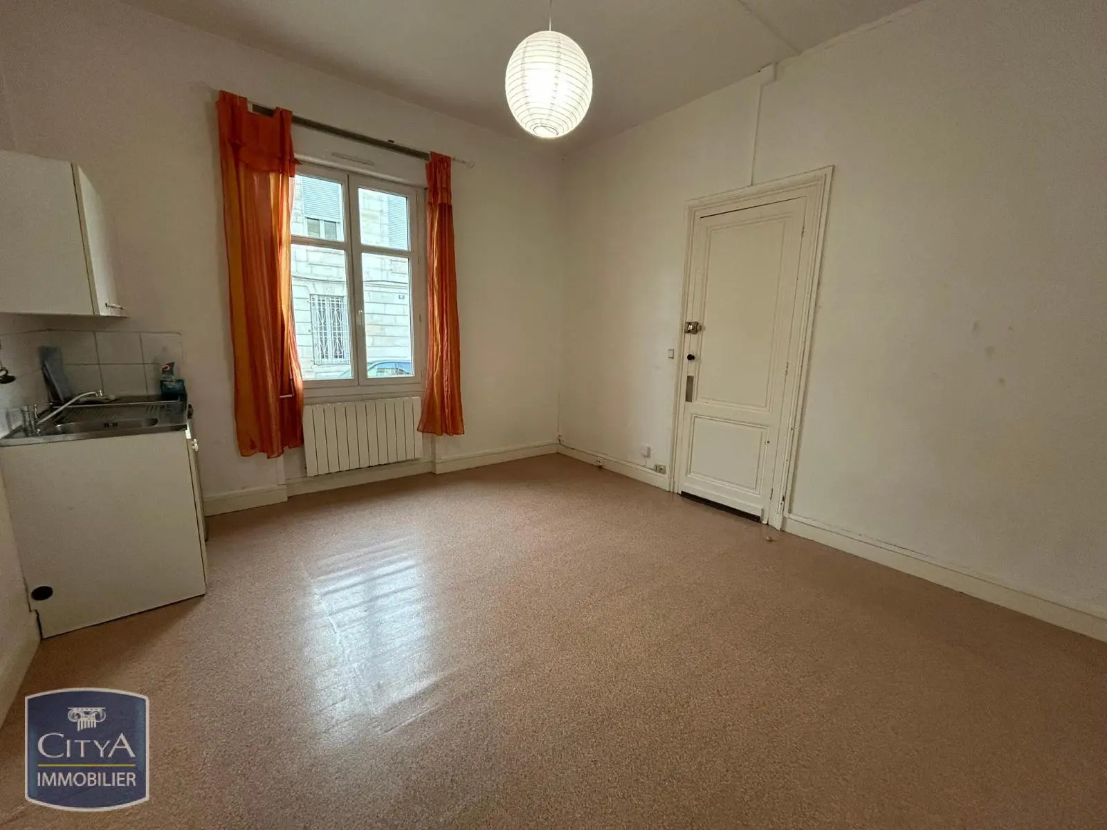 Photo 1 Appartement 1 pièce 21.09m²