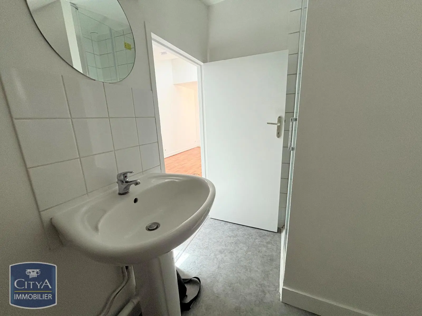 Photo 4 Appartement 1 pièce 21.88m²