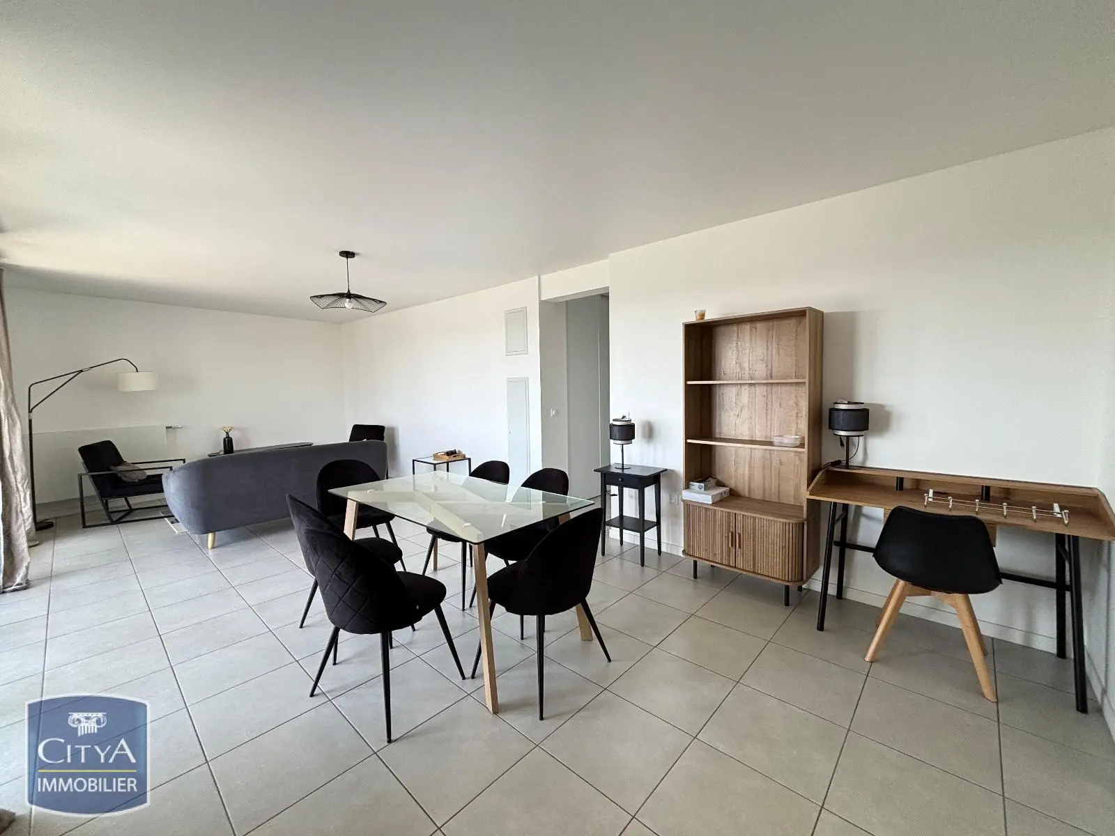 Photo 1 Appartement 4 pièces 85.74m²