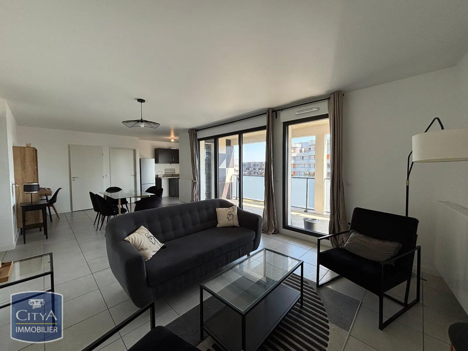 Photo 2 Appartement 4 pièces 85.74m²