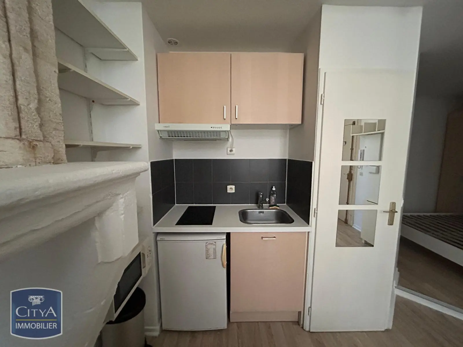 Photo 3 Appartement 1 pièce 20.99m²