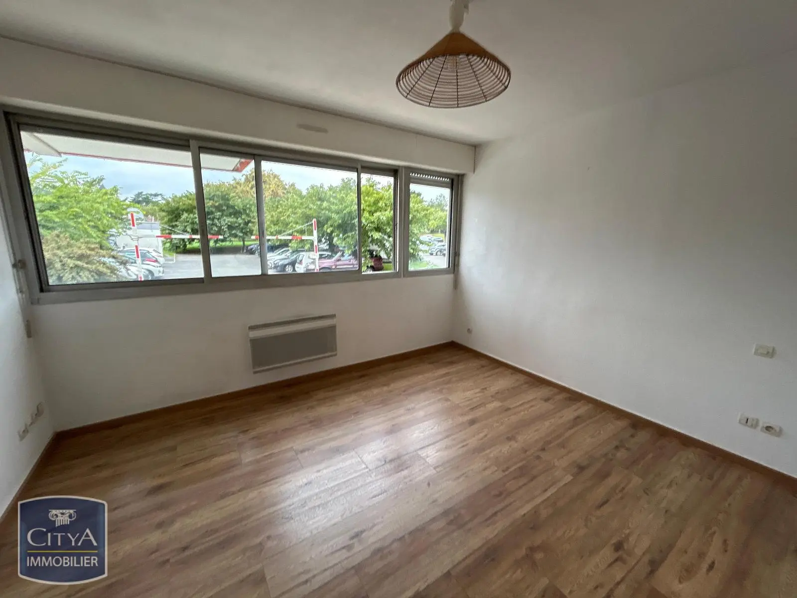 Photo 1 Appartement 1 pièce 22.32m²