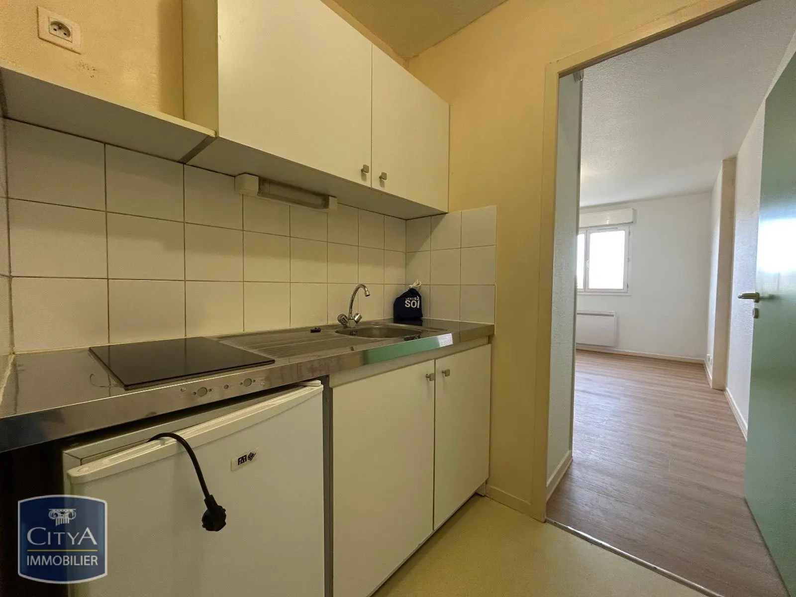 Photo 3 Appartement 1 pièce 22.49m²