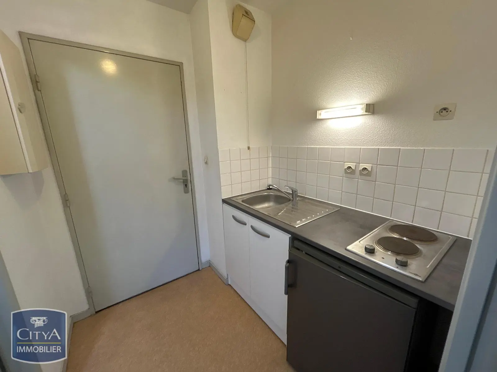 Photo 3 Appartement 1 pièce 22.32m²
