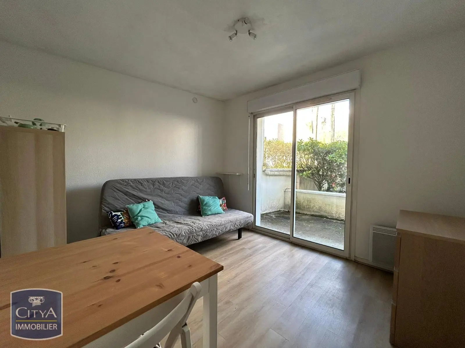 Photo 2 Appartement 1 pièce 21.29m²