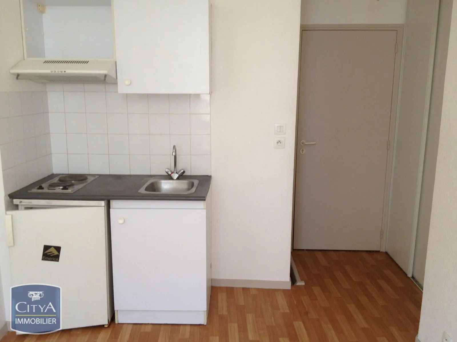 Photo 2 appartement Bordeaux